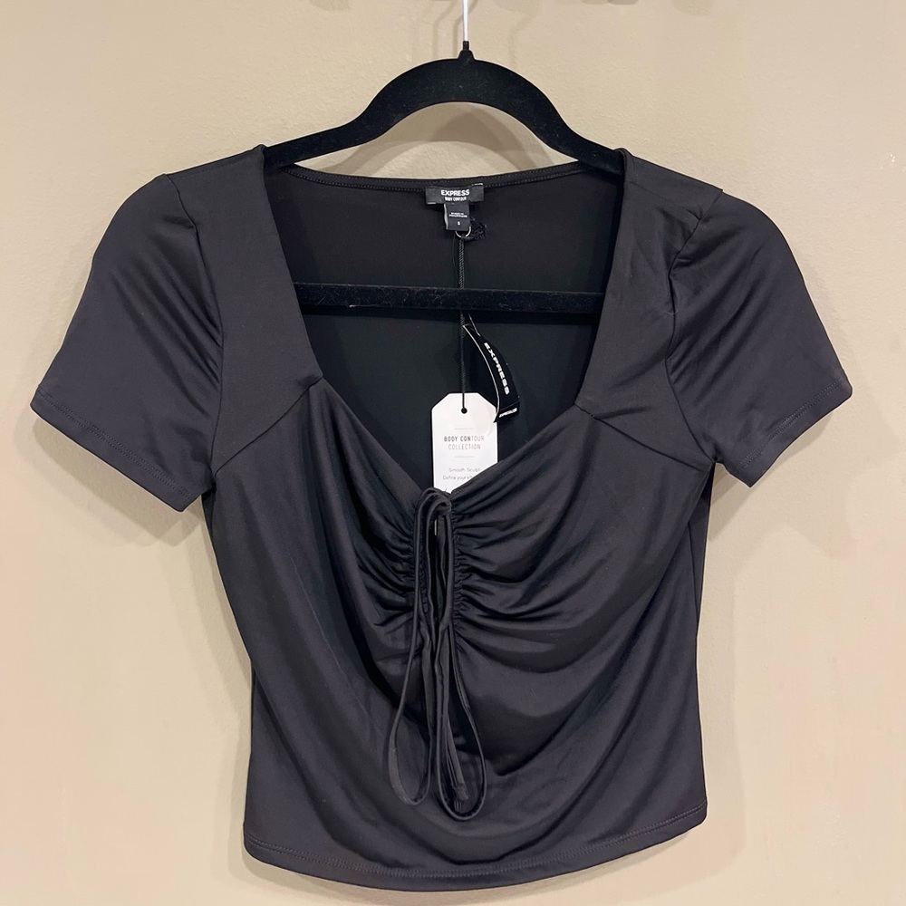 Express Body Contour Crop Top